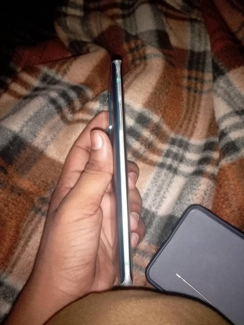 One Plus 8 6