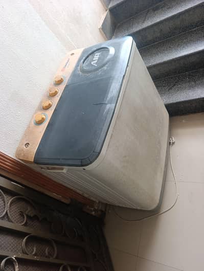 Dowlance Washing machine for sale in E-11/2 Islamabad