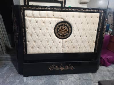 Double bed sidetable dressing