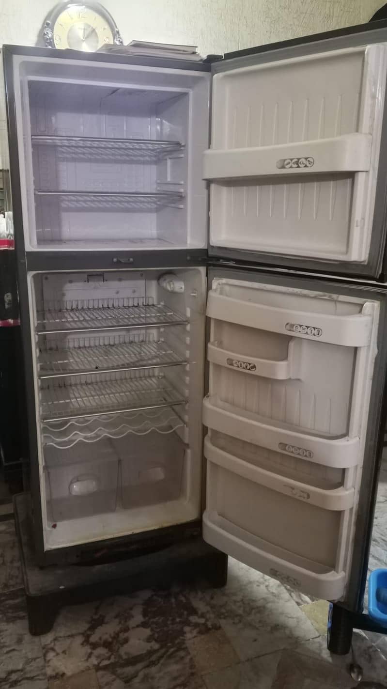 orient Fridge 3