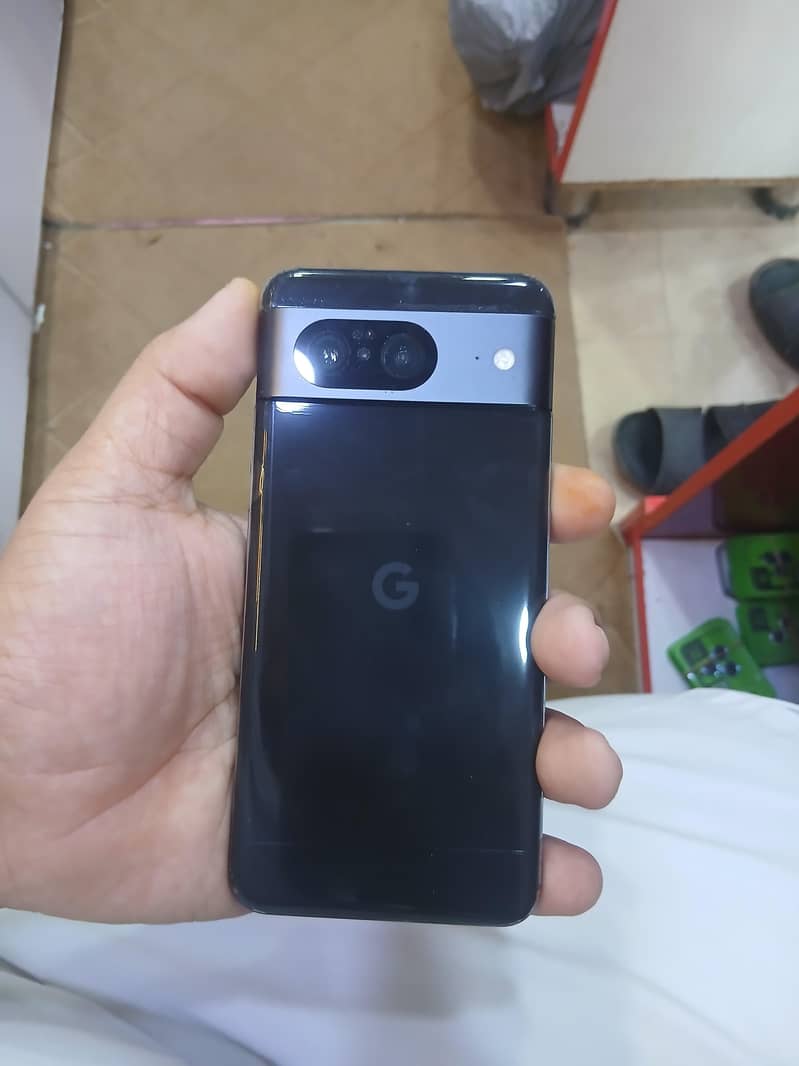Google Pixel 8 0