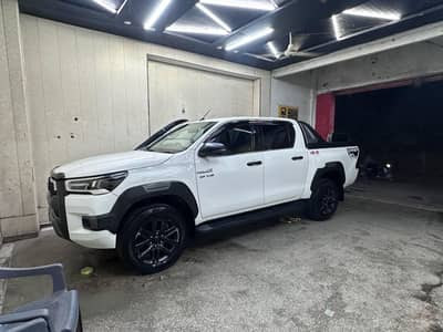 Toyota Hilux Revo 2019