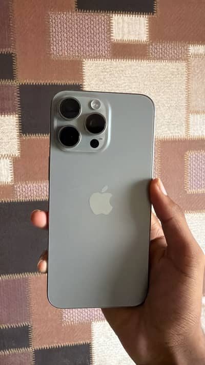 Apple iPhone 15 Pro Max