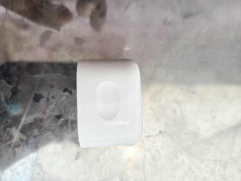 iPhone adaptor 5