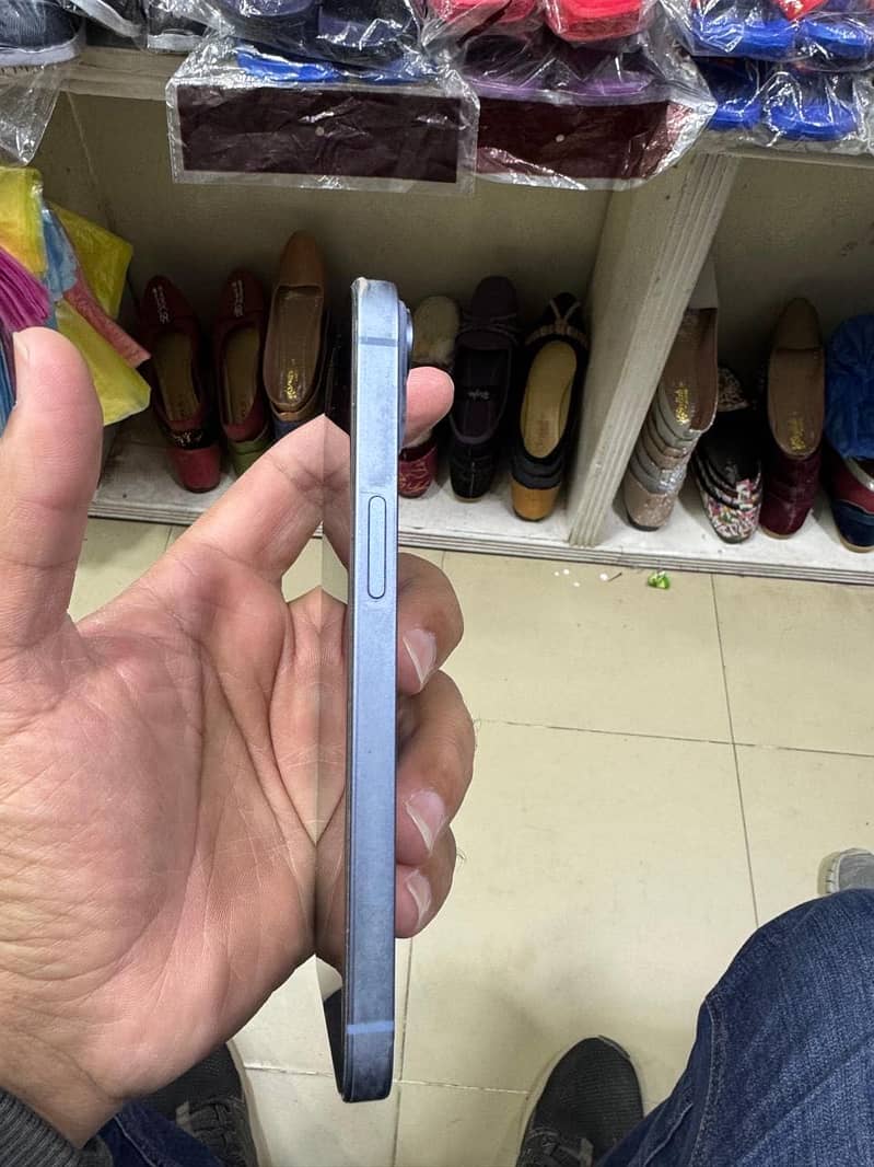 iPhone 14 1