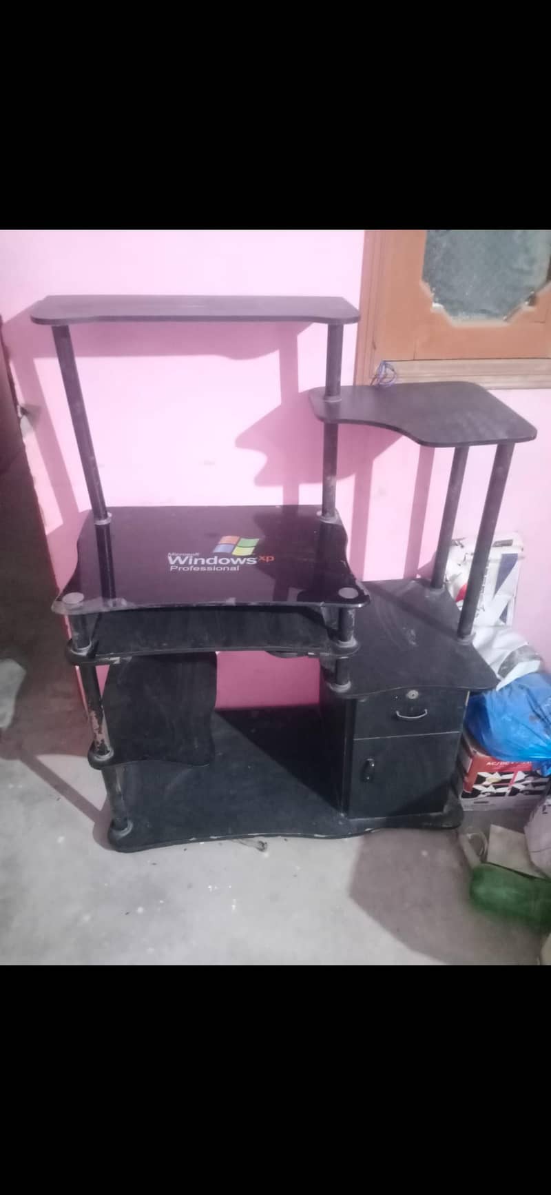 computer trolley 2