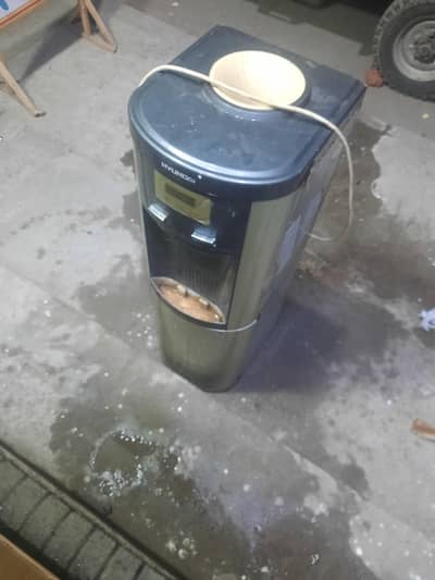 water dispensor full ok