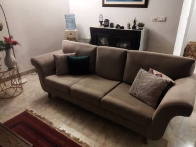 Officers used 5 Seater Sofa with center and side tables- 03070039107