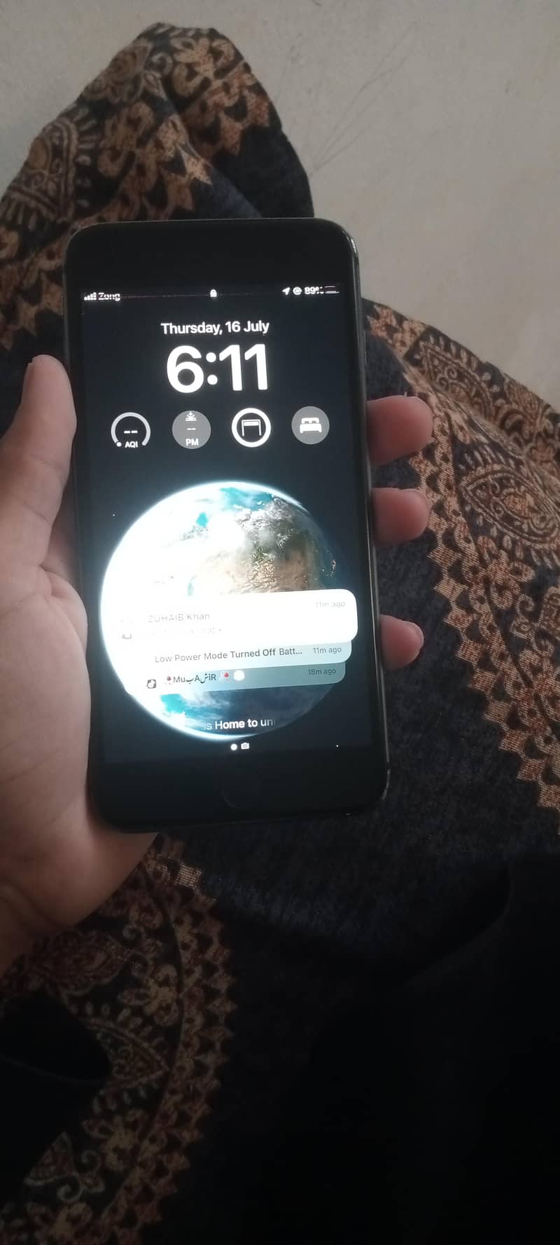 Apple iPhone 8 Plus 5