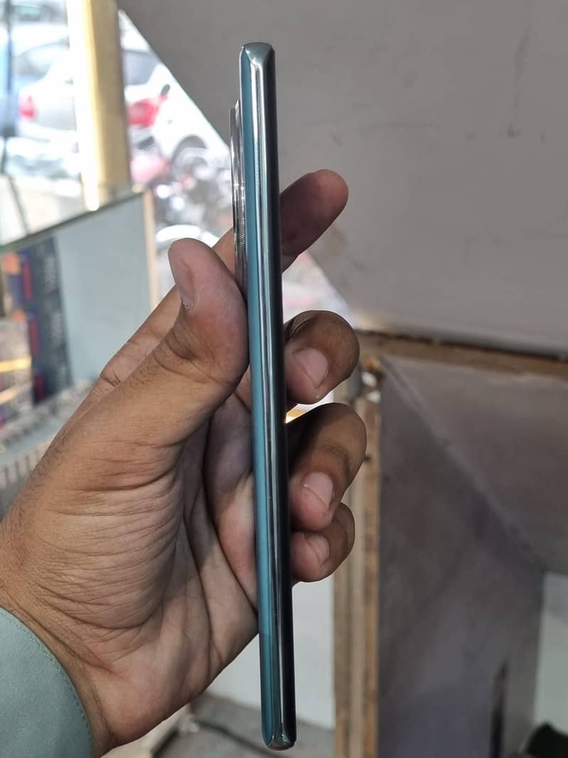Infinix Zero 40 3