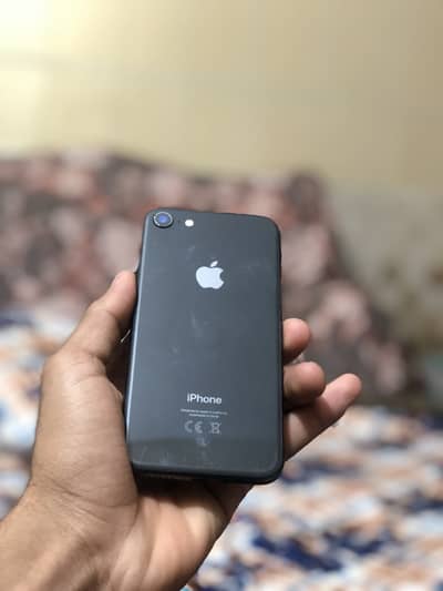 Apple iPhone 8