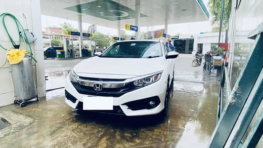 Honda Civic VTi Oriel Prosmatec 2017|First Owner|Total Genuine
