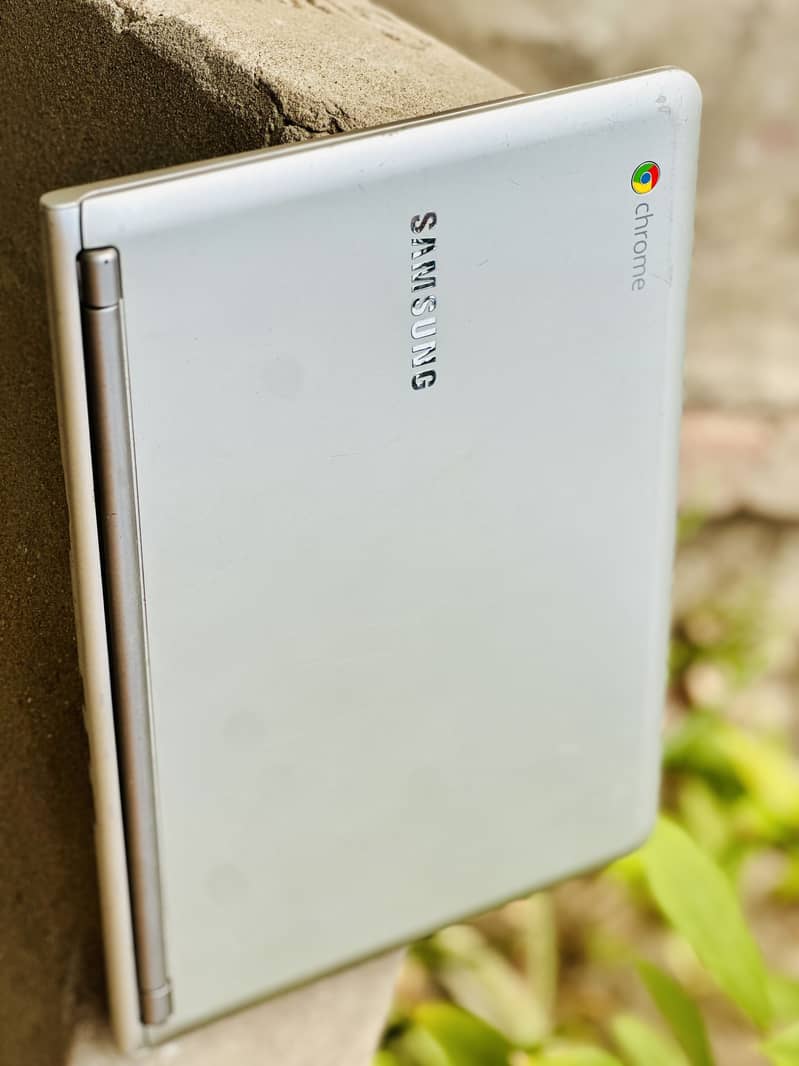 Samsung Laptop 1