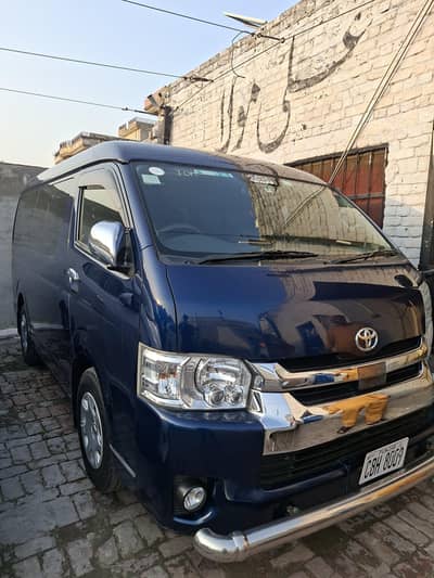 Toyota Hiace 2019