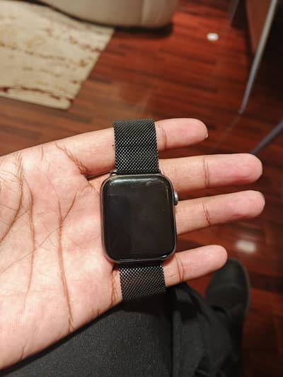 apple watch series 4
