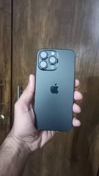 Apple iPhone 16 Pro Max