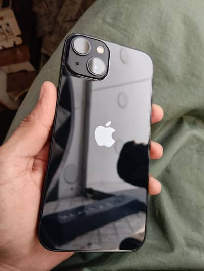 Apple iPhone 13 jv