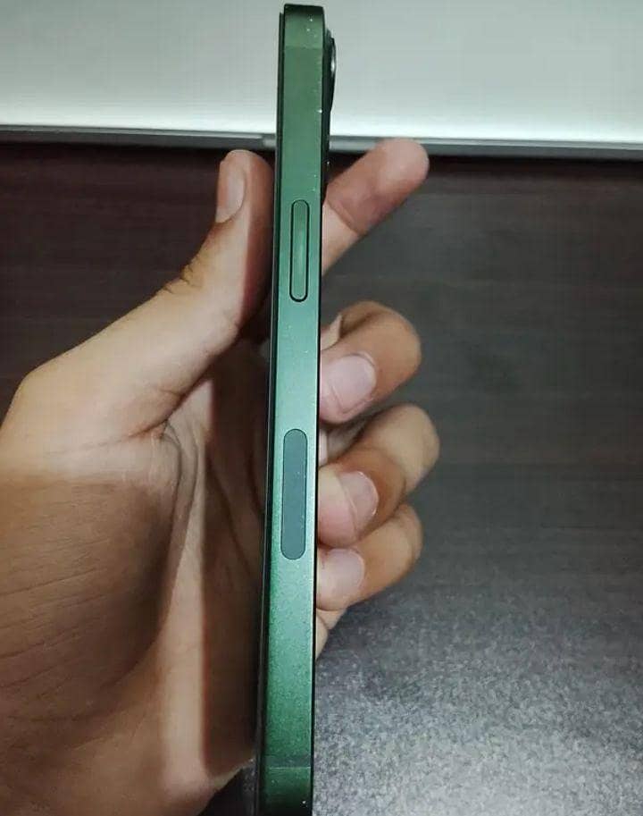 Iphone 13 2
