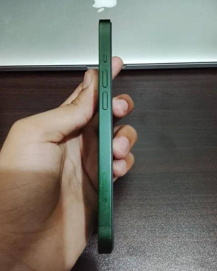 Iphone 13 3