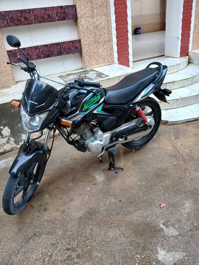 Honda Cb125F