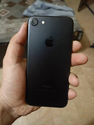 Apple iPhone 7 PTA 128gb