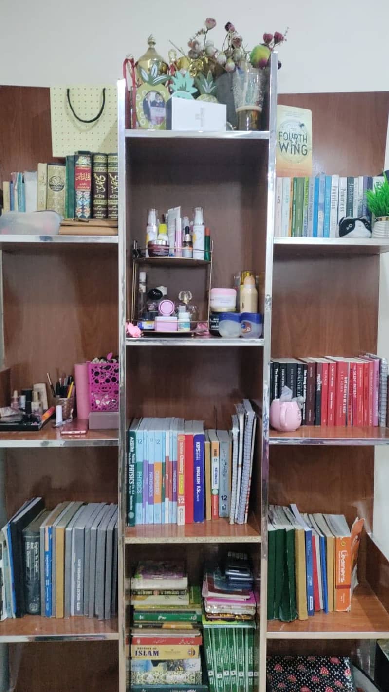 Book shelf 1