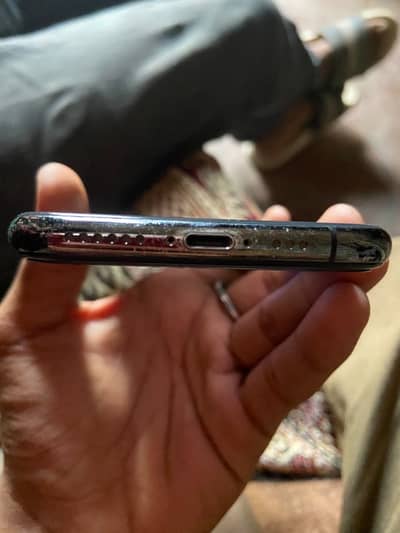 Apple iPhone XS