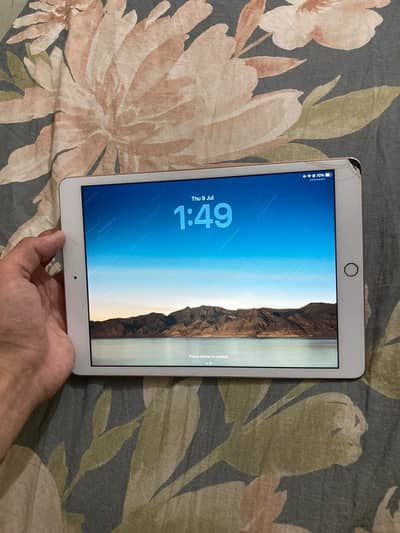iPad 8thGen 32gb (exchange possible)