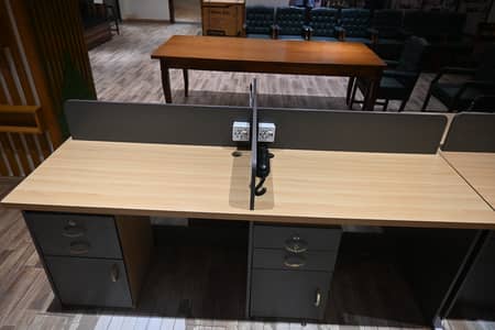 4-Person Office Workstation for Sale