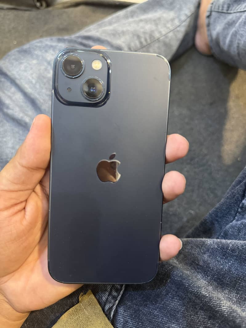 Apple iPhone 13 3