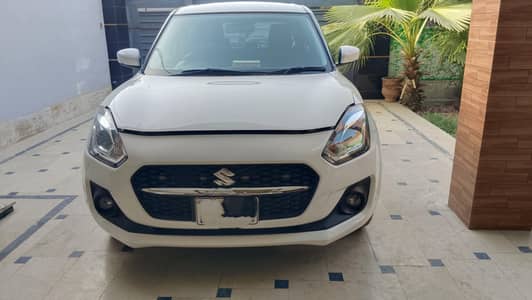 Suzuki Swift GLX 2023
