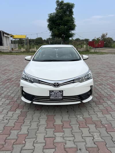 Toyota Corolla GLI 2020. Super white bumper to bumper geniune