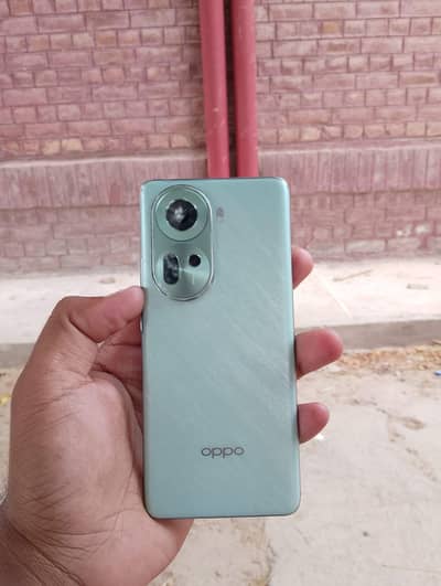 OPPO Reno11