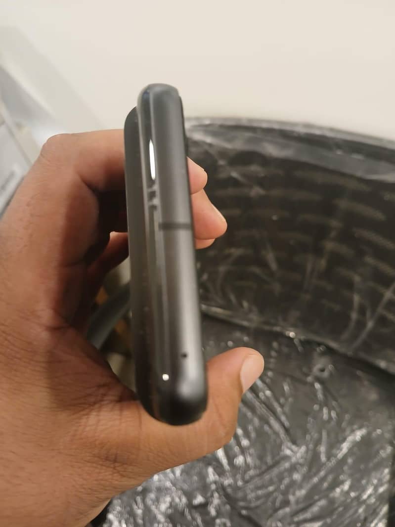 Google Pixel 8 2