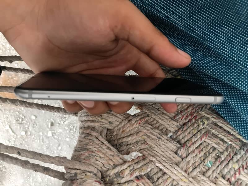 Apple iPhone 6 1