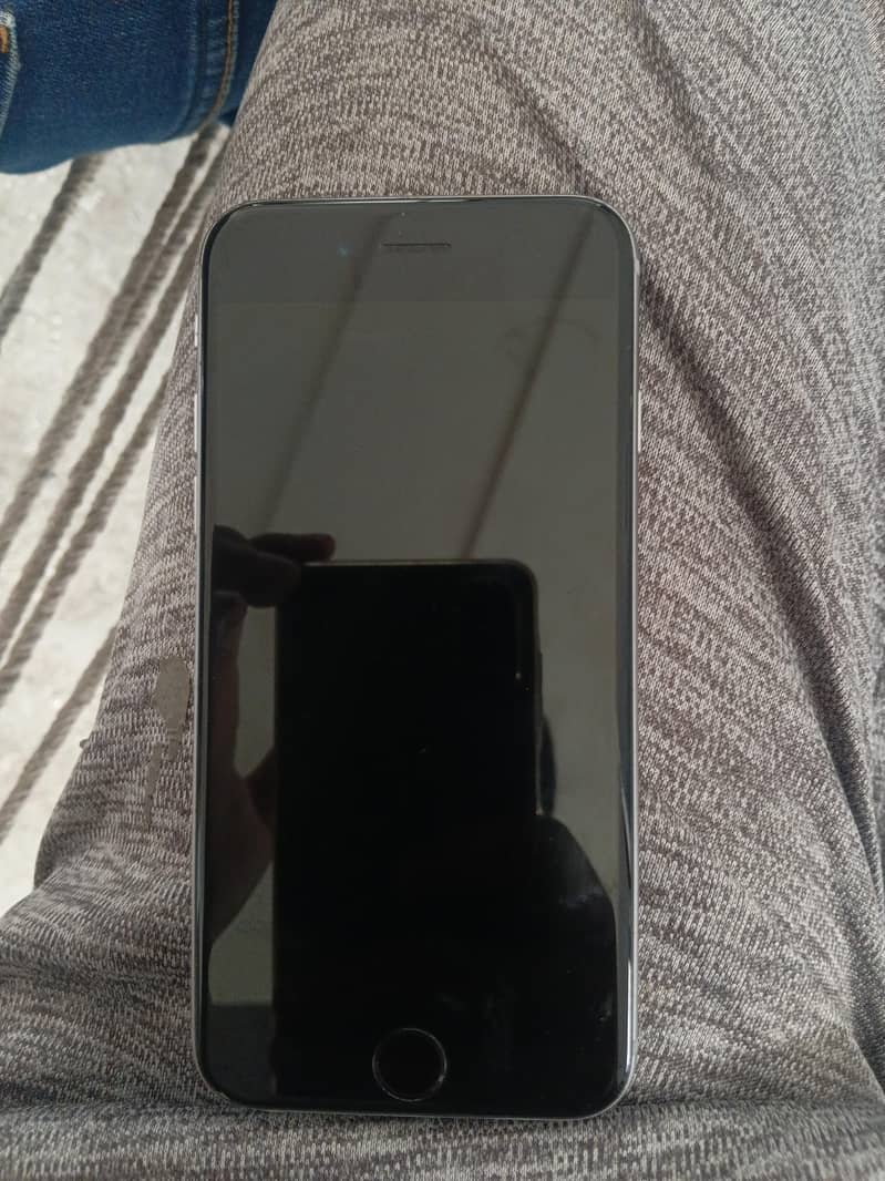 Apple iPhone 6 2