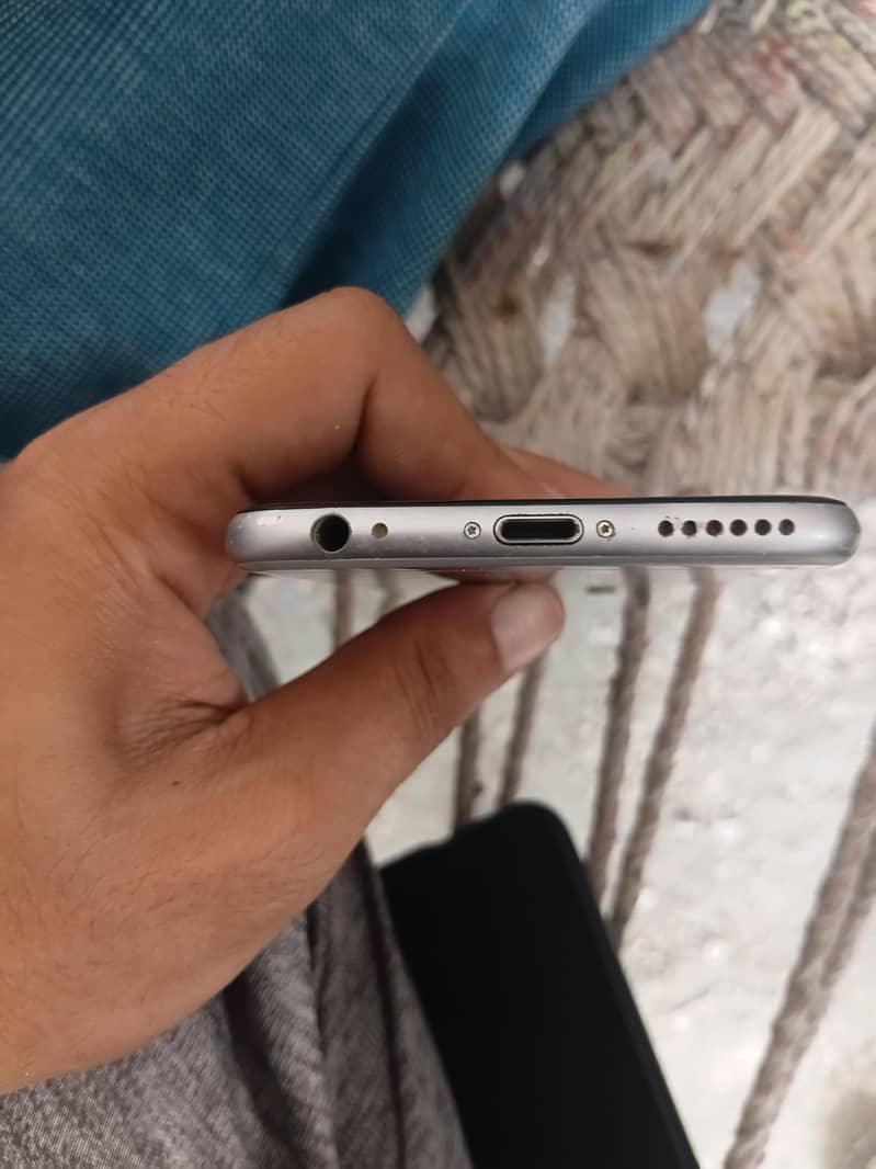 Apple iPhone 6 4