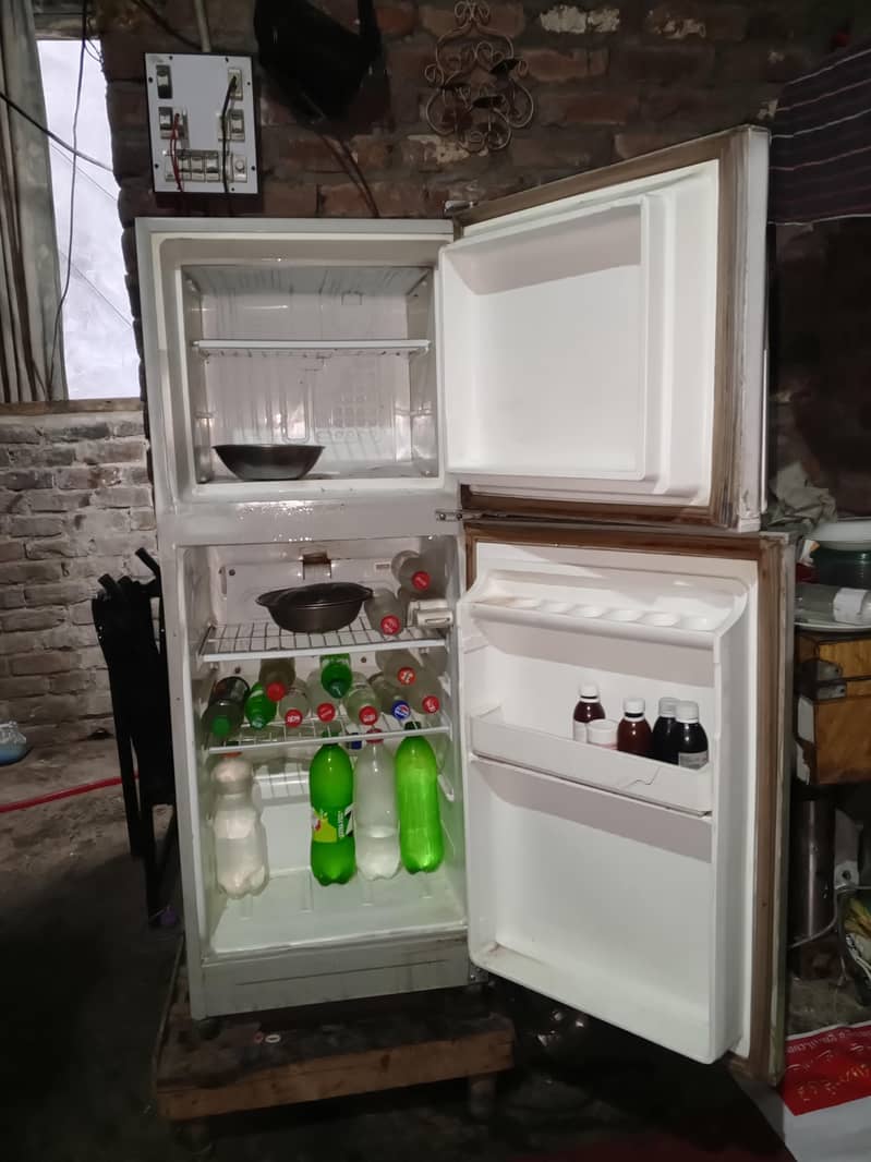 fridge 0
