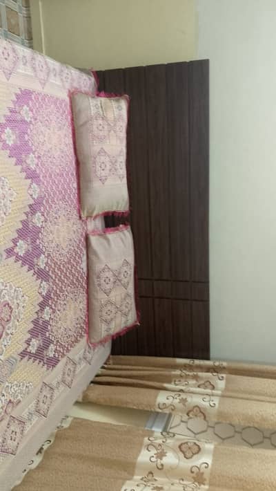 Stylish Wooden Bed with Beautiful Headboard