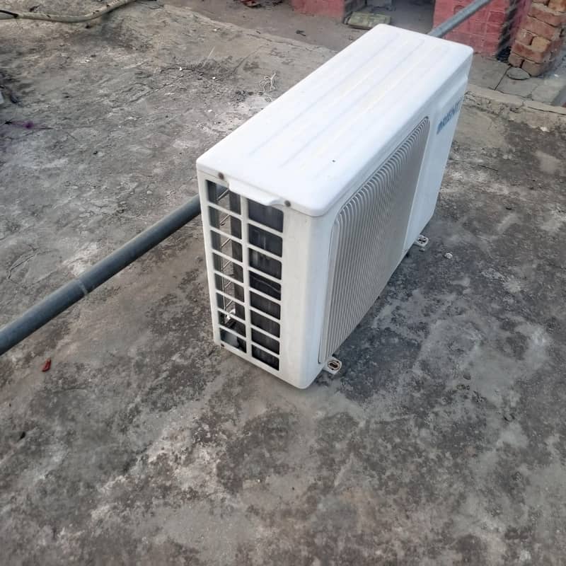 used ac 7