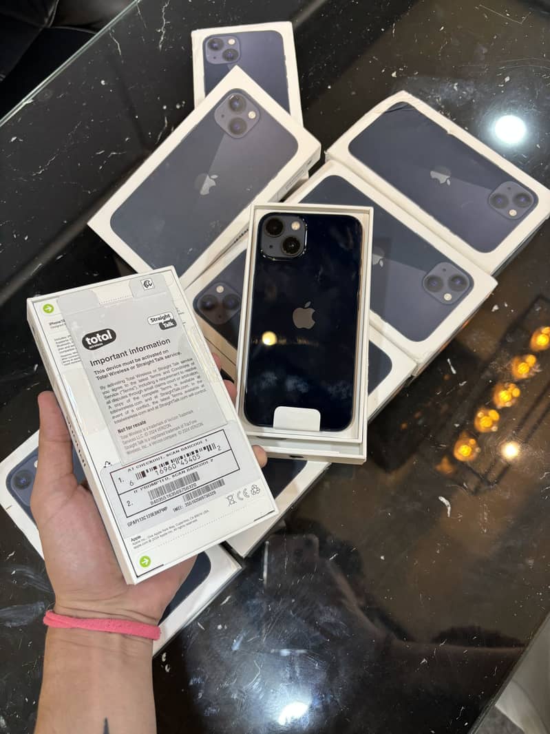 Apple iPhone 13 4