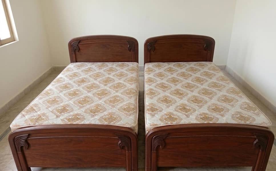 Two Single Beds 2