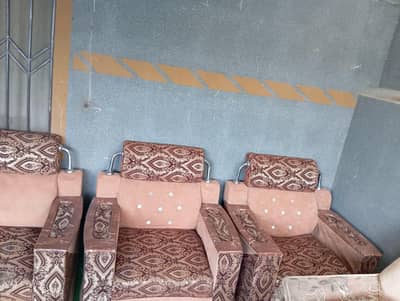 5 seater sofa in good condition