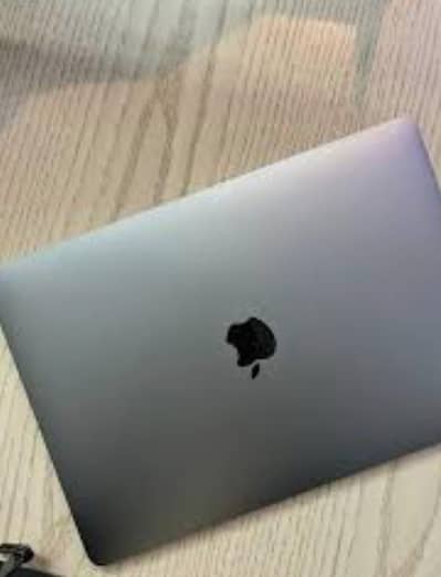 MacBook Pro 2019 i7 32 512gb 16 inch retina display