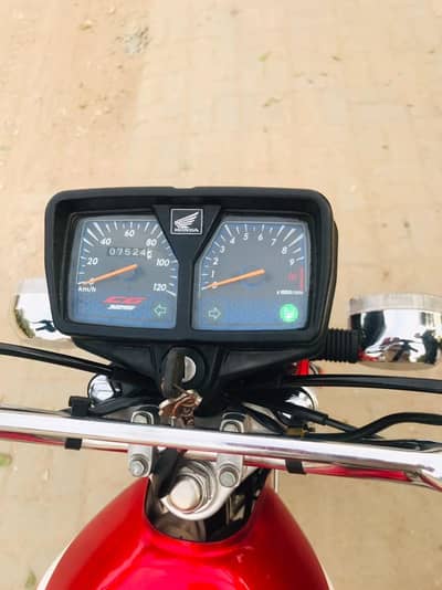 HONDA CG 125 model 2025