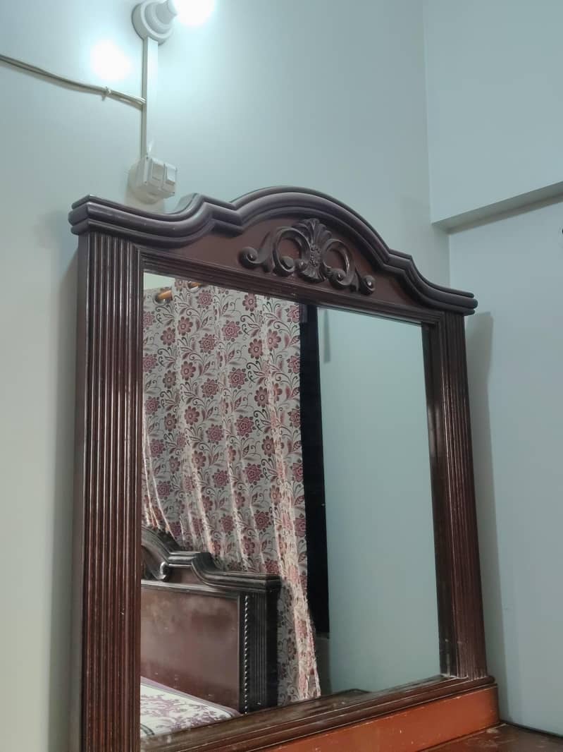 Dressing table 2