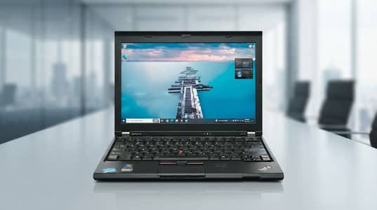 Lenovo ThinkPad X220 (Core i5) + Free Laptop Bag | IPS Screen