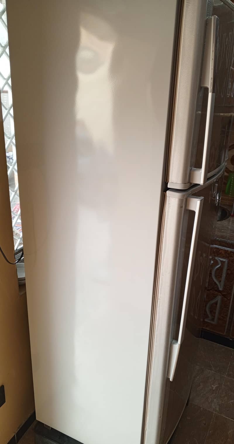 Refrigerator 3