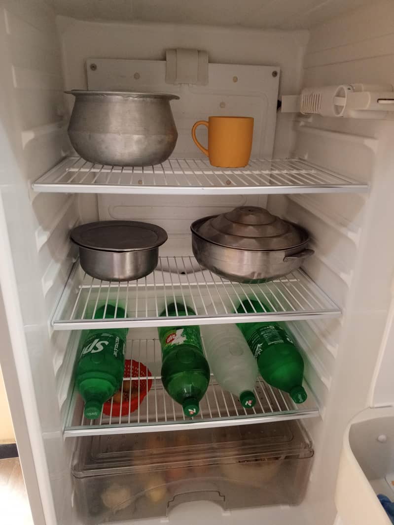 Refrigerator 5