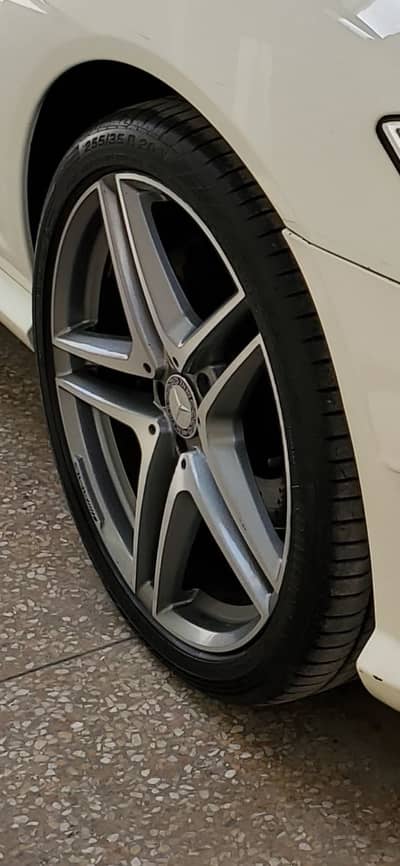 Mercedes s class W221 and w222 AMG 20inch staggered rims alloys
